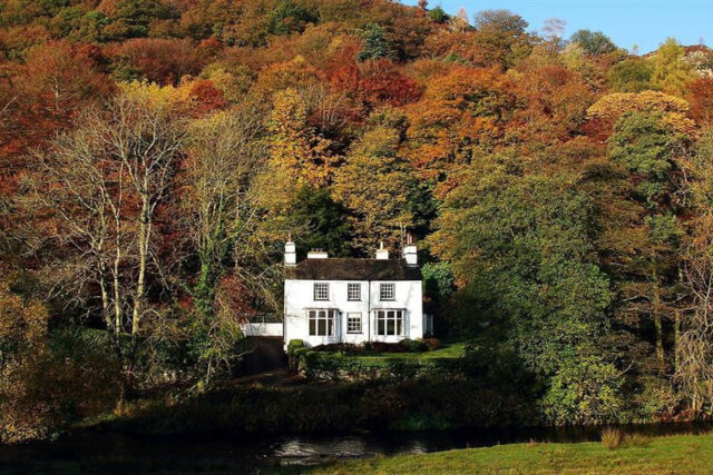 An exterior shot of Loughrigg Cottage in the Lake District